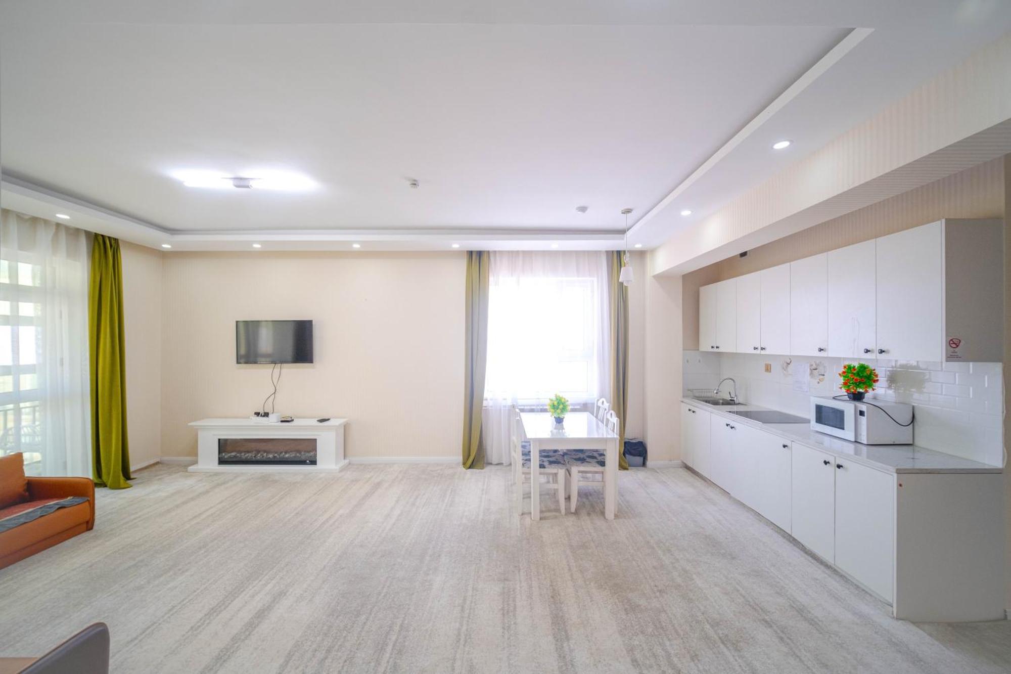 Eagle Town Serviced Apartment Ulaanbaatar Exterior photo